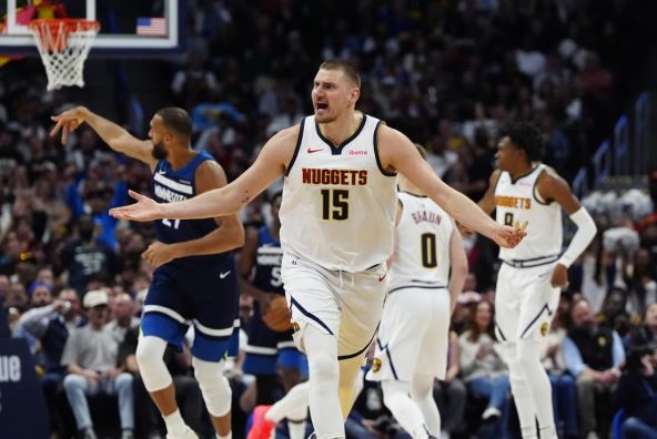 Nikola Jokić na Denver Minesota