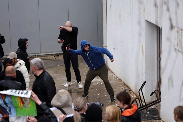 protesti u Kočanima 4.jpg