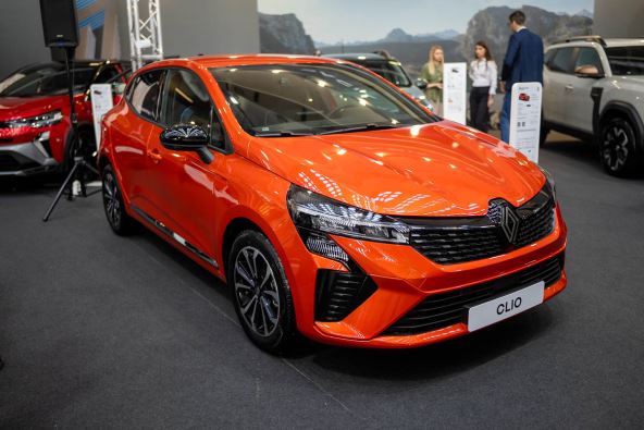renault clio (1).jpg