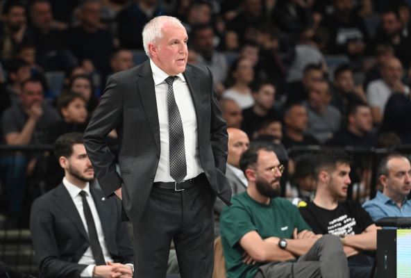 Željko Obradović trener kosarkasa Partizana, na utakmici ABA Lige protiv FMP