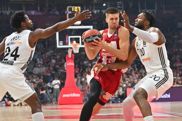 Crvena zvezda - Real Madrid (16).JPG