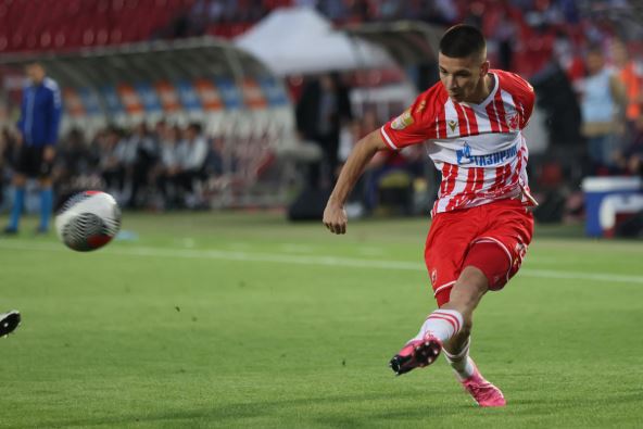 Viktor Radojević u dresu Crvene zvezde
