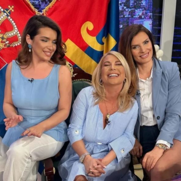 Voditeljke Pinka Dea Đurđević Maja Manojlović se slikale u kabinetu Jovane Jeremić