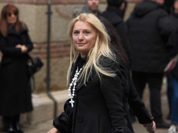 Vesna De Vinča na sahrani Željka Rutovića