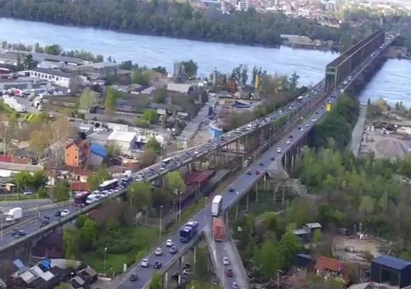 Popodnevni špic u Beogradu (1).jpg