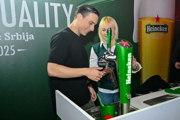 Heineken® PourFection Lab - pivo od 5 zvezdica copy.jpg
