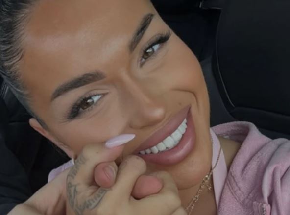 Teodora sa dečkom