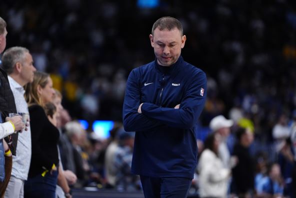 Dejvid Adelman na utakmici Denvera