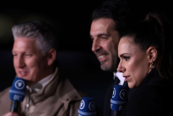 Ester Sedlaček, Bastijan Švajnštajger i Đanluiđi Bufon u studiju