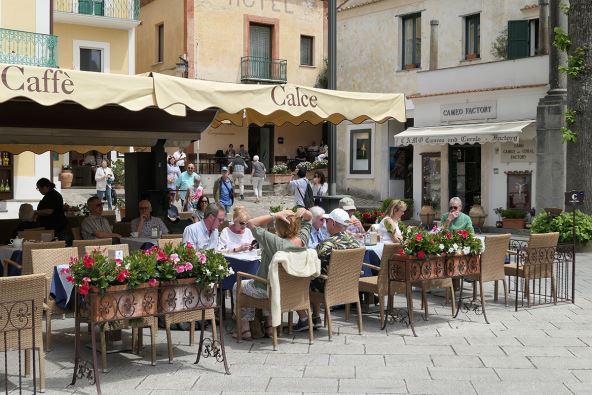 Amalfijska obala, Italija.jpg