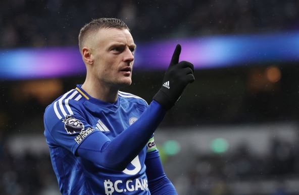 Džejmi Vardi slavi gol za Lester