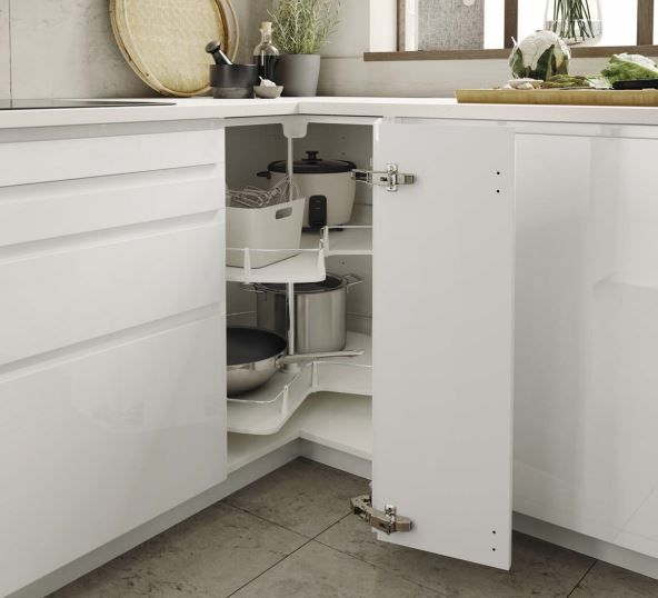 IKEA KUHINJA 1.jpg