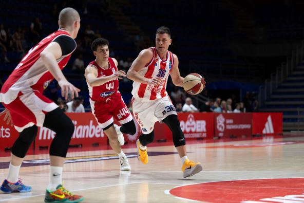 Crvena zvezda SC Derbi (2).jpg