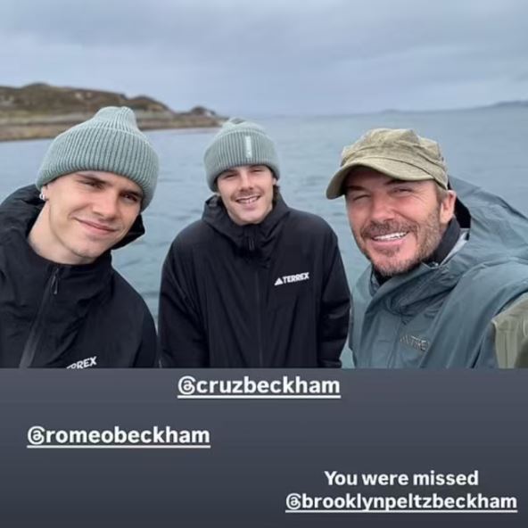 Dejvid Bekam sa sinovima Romeom i Kruzom na pecanju