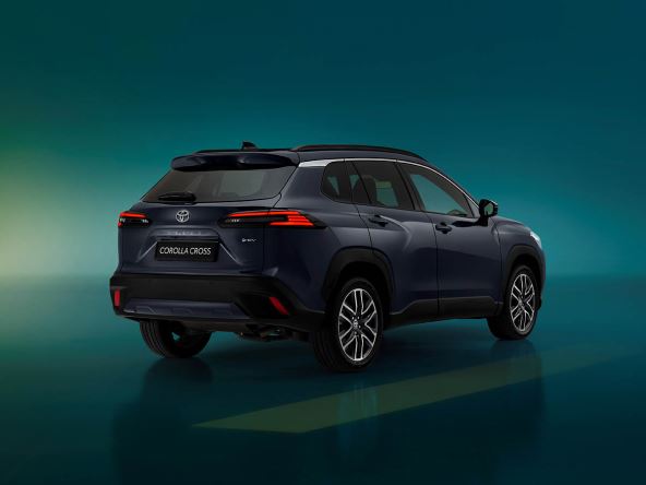 Nova Toyota Corolla Cross stiže u prefinjenom SUV stilu i s jedinstvenim paketom GR SPORT