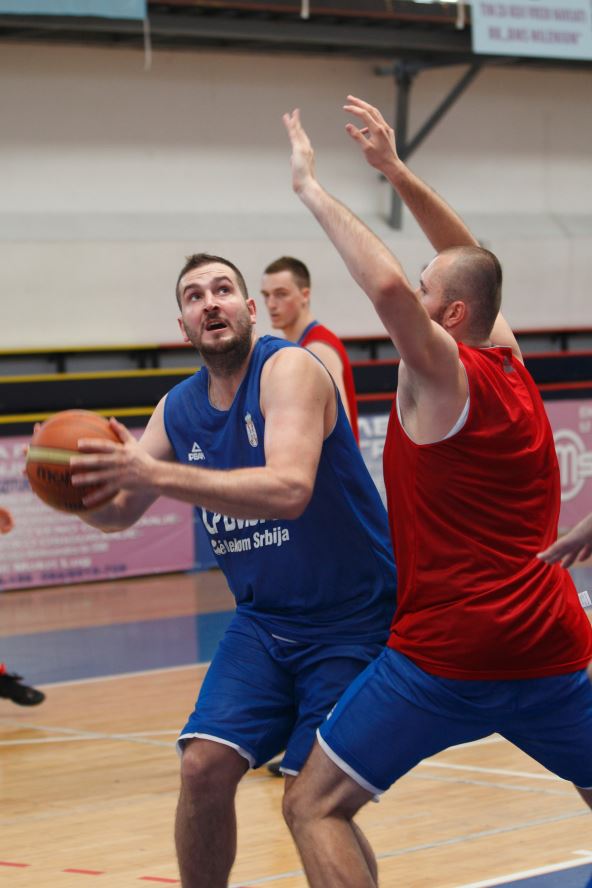 Dragan Labović i Milan Mačvan na treningu reprezentacije Srbije