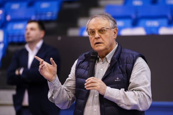 Nebojša Čović daje izjavu na trenerskim danima Borivoje Bora Cenić