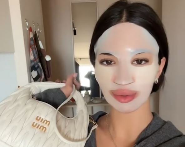 Đina Džinović na tiktoku