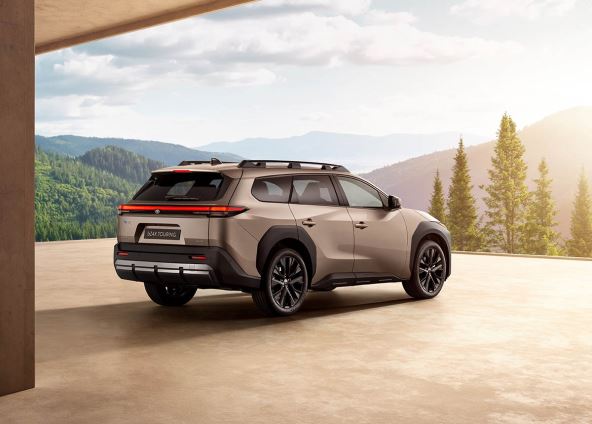 2025-bz4xtouring-ext-2 copy.jpg