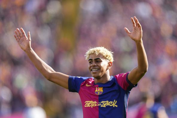 Lamin Jamal u dresu Barselone.