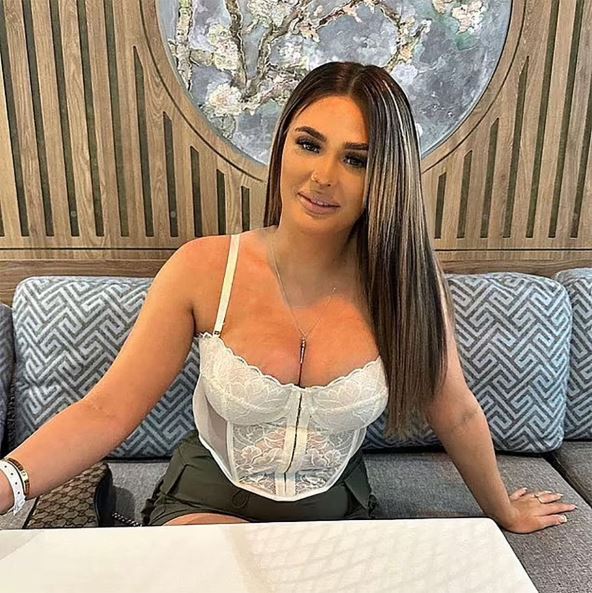 Šarlot Mej Li (3).jpg