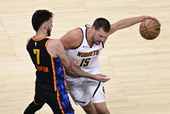 Nikola Jokić i Čet Holmgren u duelu na Denver Oklahoma