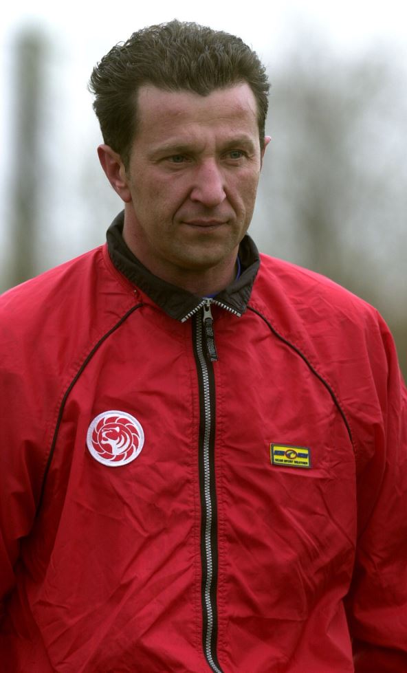 Petar Brzaković golman