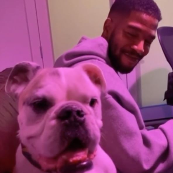 Kid Kadi sa svojim psom