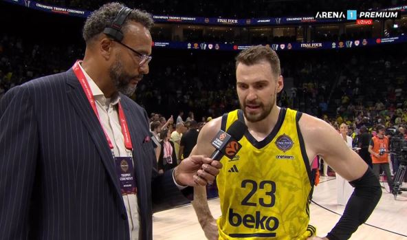 Marko Gudurić podigao titulu Evrolige 