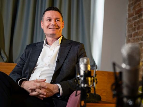 Miloš Đukanović, Jelena Gavrilović, podkast Keš Ekspert 11.jpg