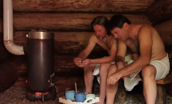 Jovan Memedović u sauni