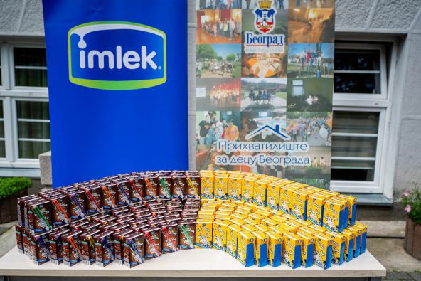 Imlek donacija - Prihvatilište za decu Beograda copy.jpg