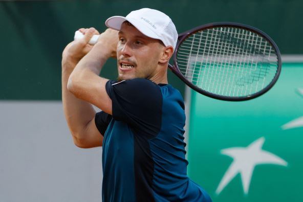 Filip Mišolić na Rolan Garosu