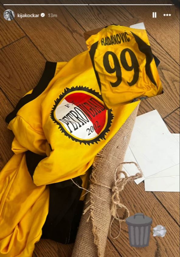 Kija Kockar prodaje Slobin dres