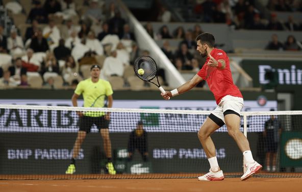 zverev đoković (2).jpg