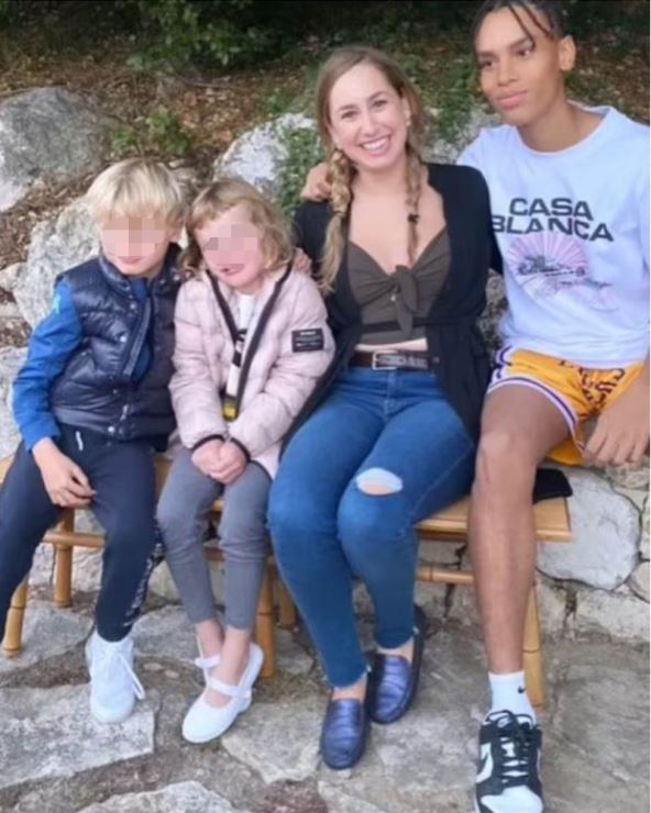 deca princa Aberta i Jasmin Grimaldi