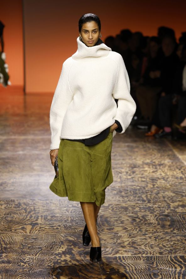 Kako nositi rolke na drugačiji način?