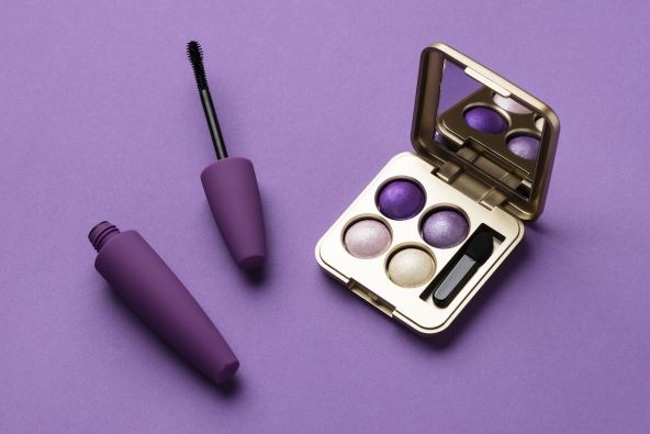 senka za oci, sminka