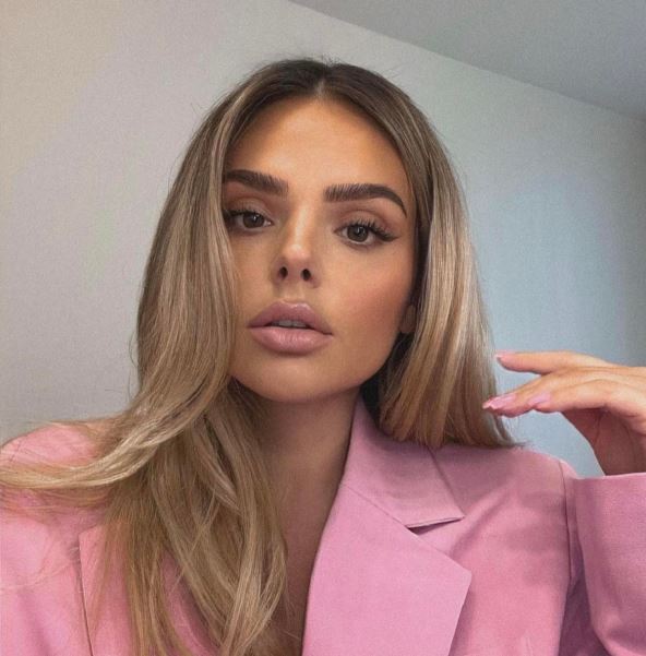 Fenty sjaj je jedan od najpopularnijih.