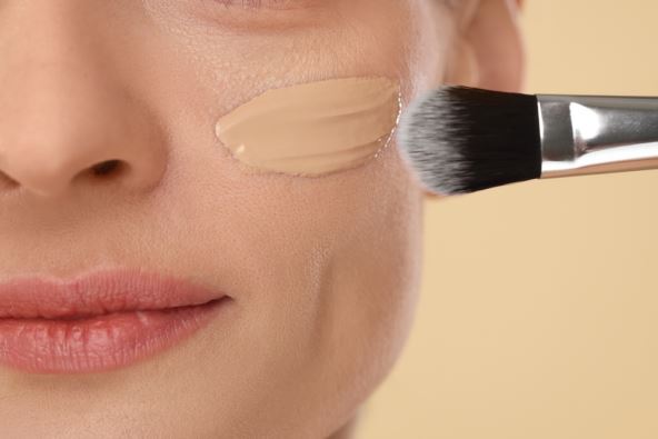 Najbolji tečni puderi za masnu kožu