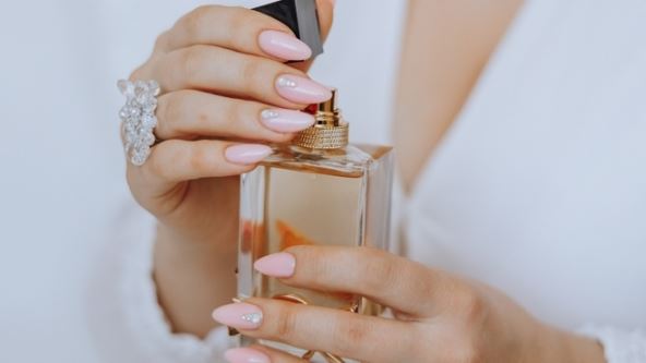Kako prepoznati pravi parfem od lažnog?