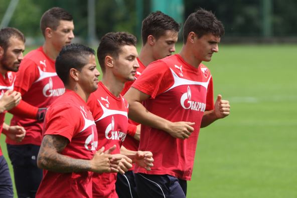 bivši fudbaler Crvene zvezde Adam Mičel