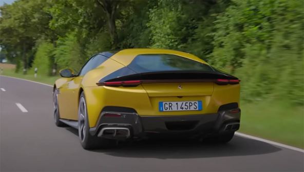Ferrari 12Cilindri u zlatnoj boji na putu