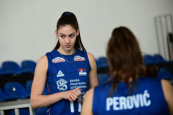 Hena Kurtagić reprezentativka Srbije u odbojci na medija deju na Košutnjaku