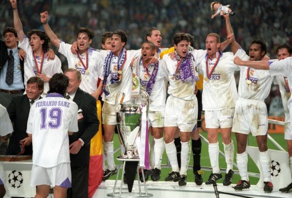 Real Madrid slavi titulu Lige šampiona 1998