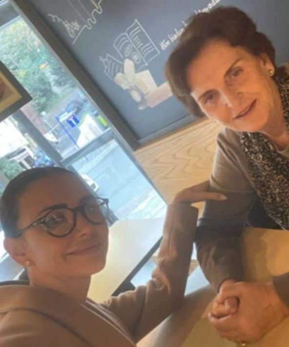 Emina Jahović i majka