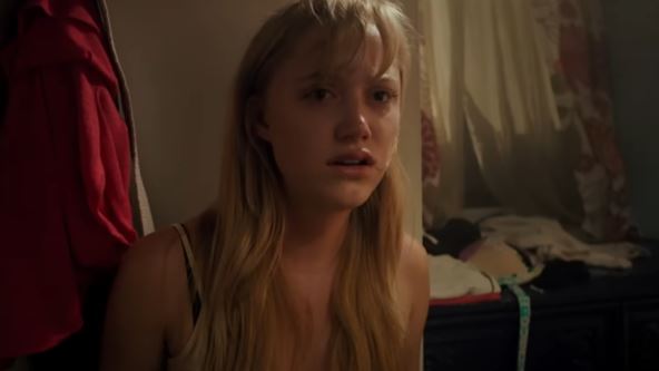Maika Monroe u hororu It Follows