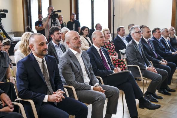 Marina Dorcol Strabag copy.jpg