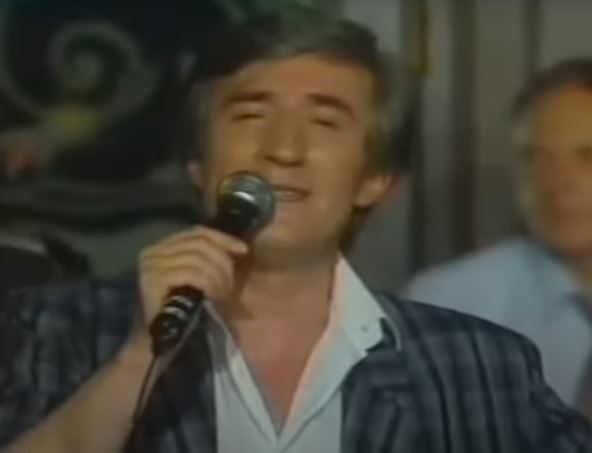 Toma Zdravković je 1991. godine zavšrio u bolnici. gde mu je izvađen i drugi bubreg