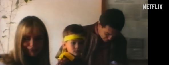 Nora sa sinom i mužem